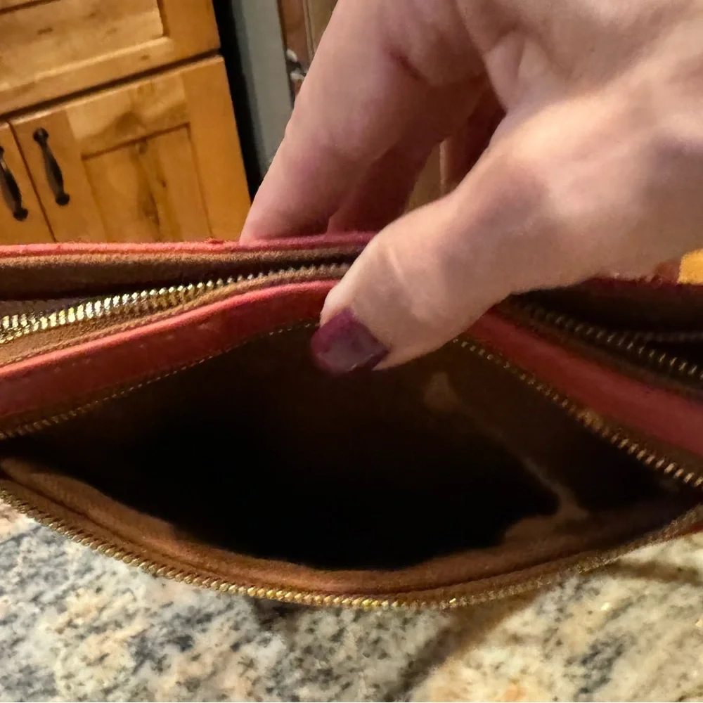 Spartina 449 brown and orange purse. Can be used as crossbody. - Picture 14 of 16